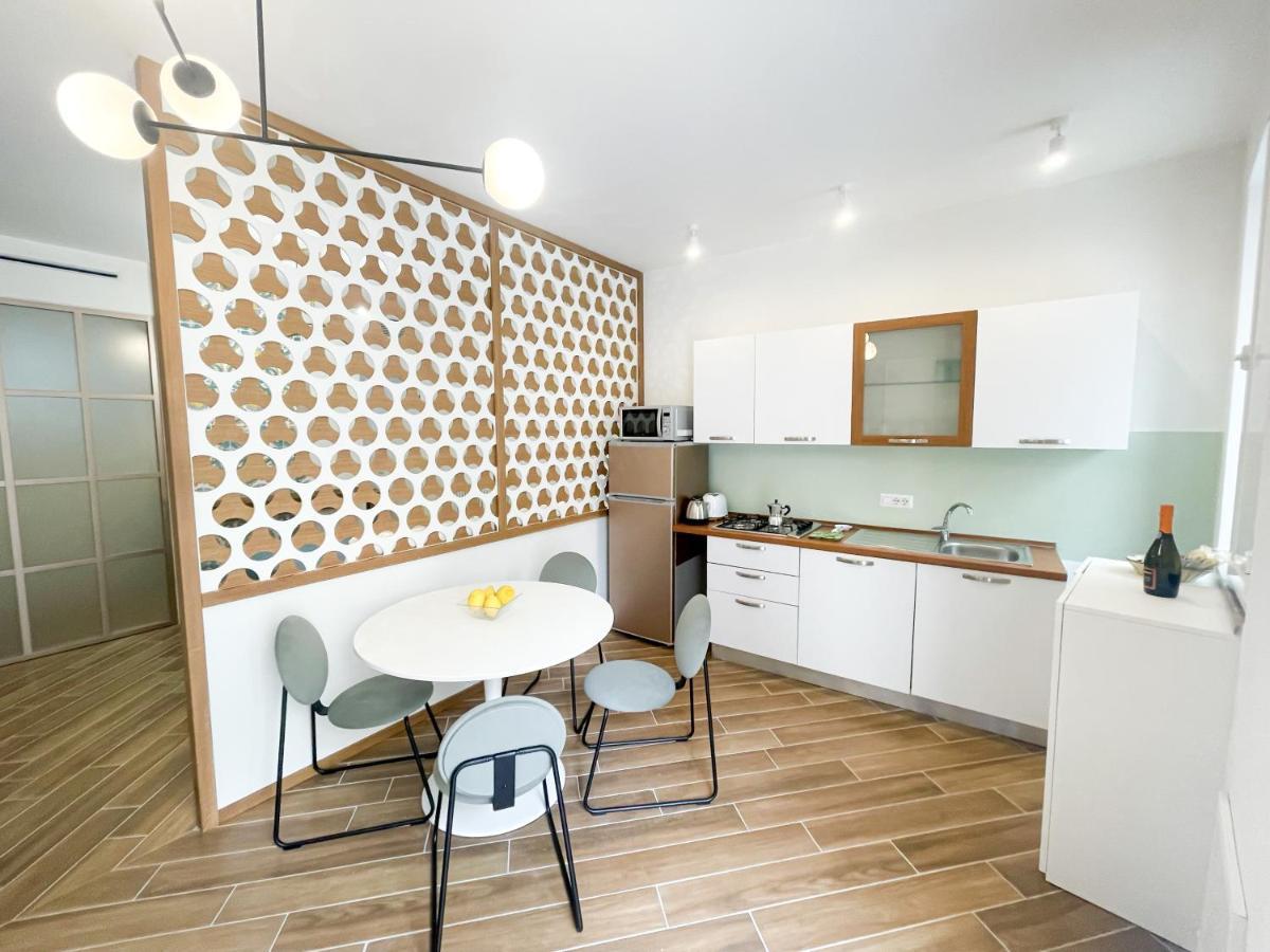 Taonasi Taormina City Apartment Екстер'єр фото